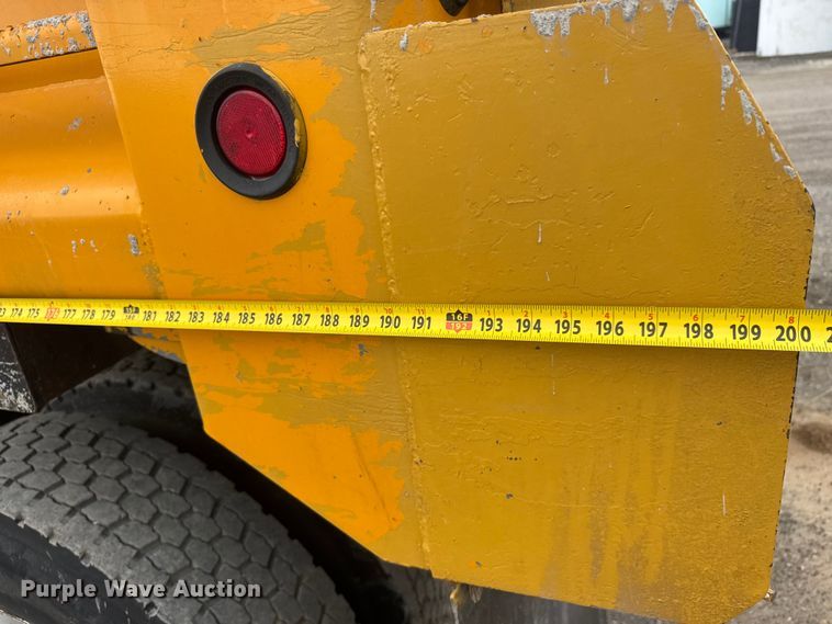 image for item NJ9136 2015 Western Star 4700 dump truck