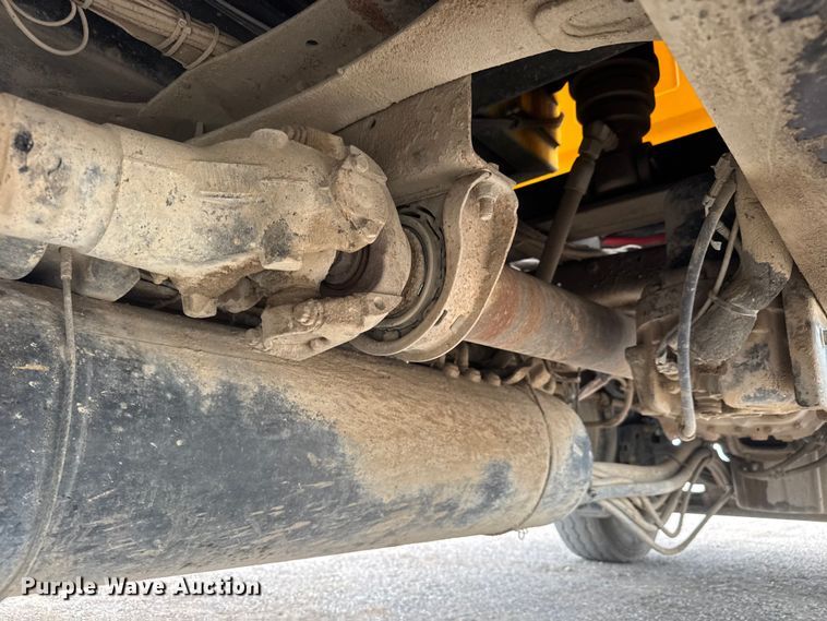 image for item NJ9136 2015 Western Star 4700 dump truck
