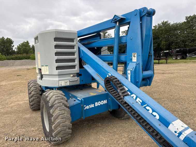image for item NJ9138 1997 Genie Z-45/22 boom lift