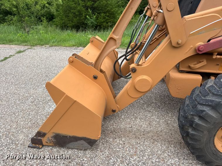 image for item NJ9168 2005 Case 590 Super M Series 2 backhoe