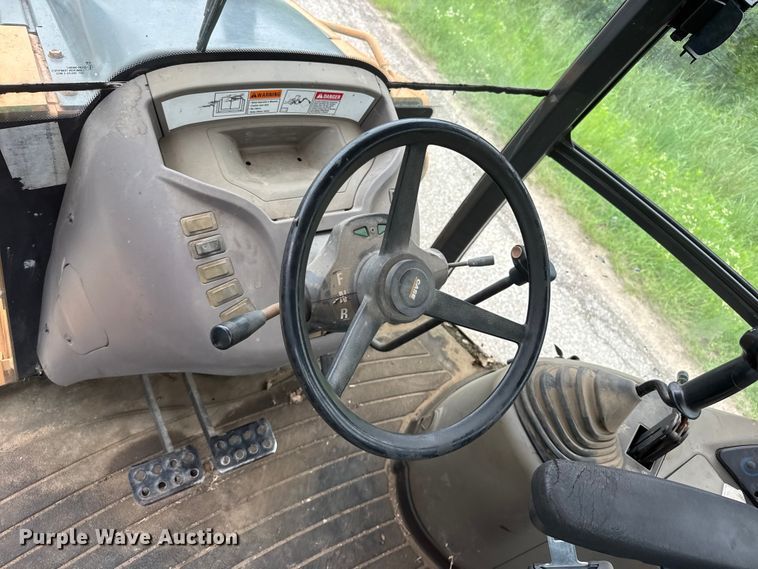 image for item NJ9168 2005 Case 590 Super M Series 2 backhoe