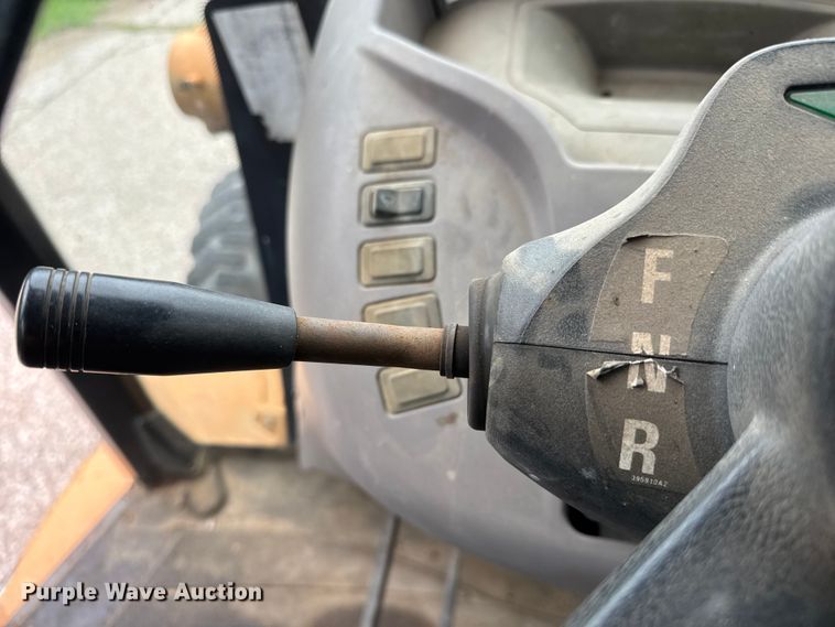 image for item NJ9168 2005 Case 590 Super M Series 2 backhoe
