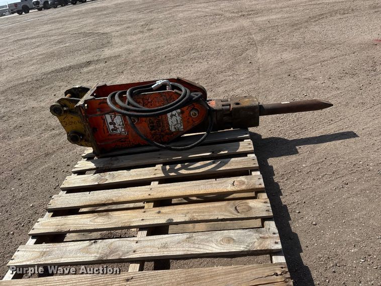 image for item NJ9184 NPK GH2 mini excavator hydraulic breaker