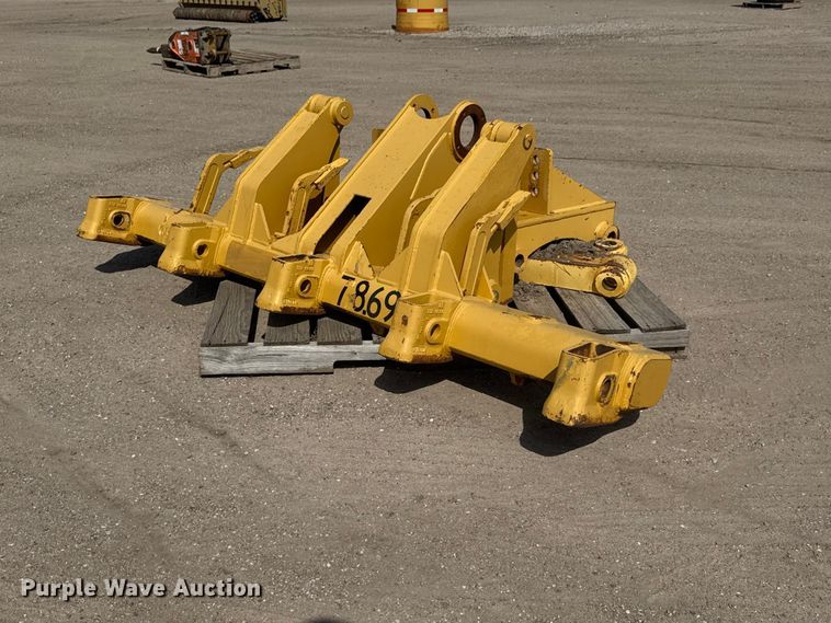 image for item NJ9185 Motor grader ripper
