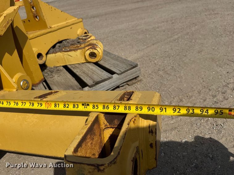 image for item NJ9185 Motor grader ripper