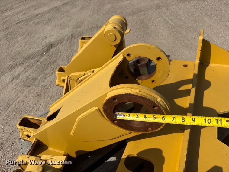 image for item NJ9185 Motor grader ripper