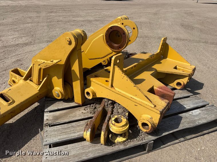 image for item NJ9185 Motor grader ripper