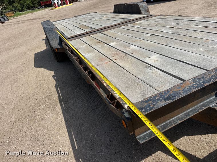 image for item NJ9188 2015 Kauffman tilt deck equipment trailer