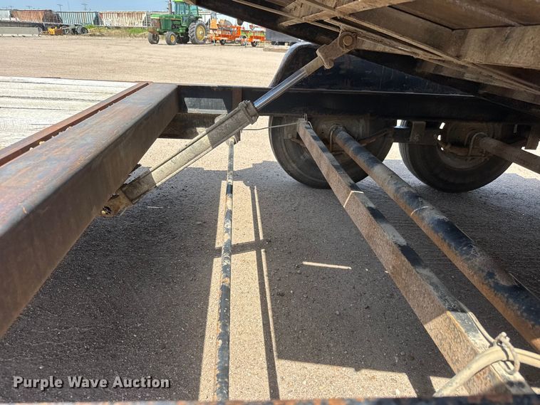 image for item NJ9188 2015 Kauffman tilt deck equipment trailer