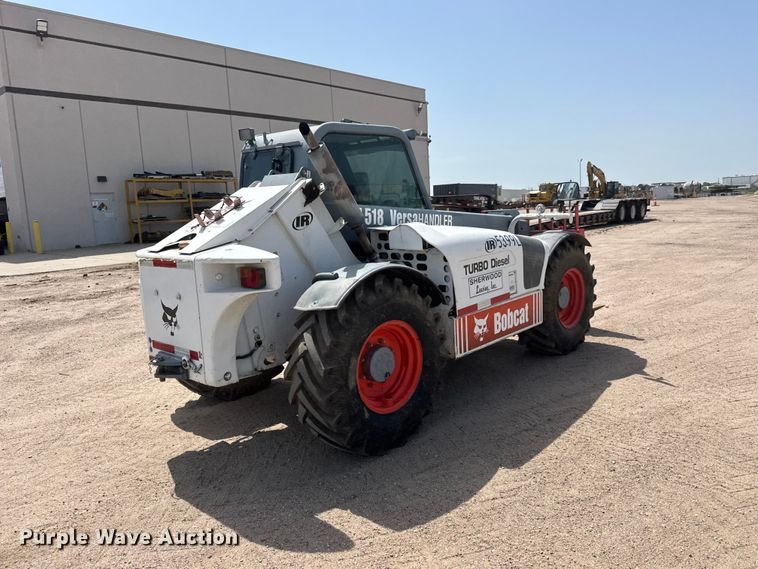 image for item NJ9189 2003 Bobcat V518 Versahandler telehandler