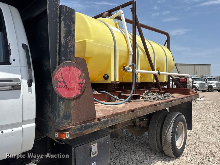 image for item NJ9190 1994 GMC TopKick flatbed truck