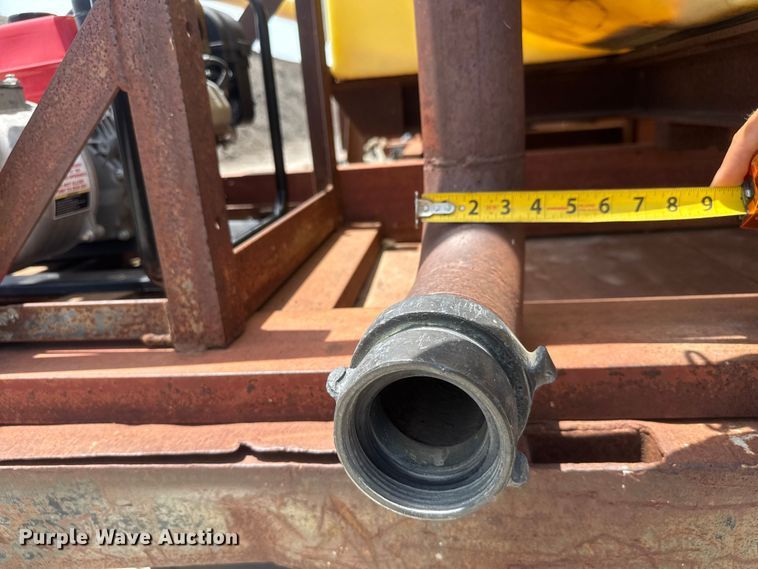image for item NJ9190 1994 GMC TopKick flatbed truck