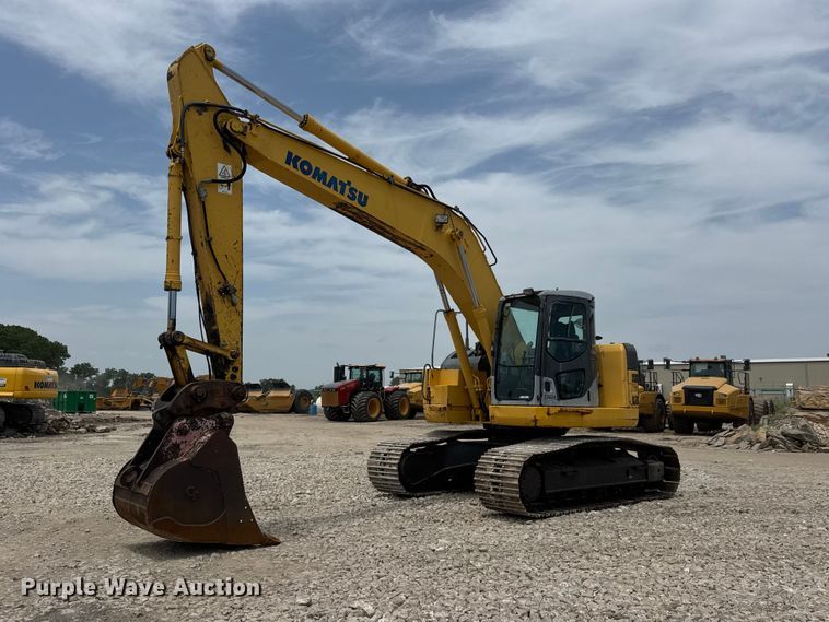 image for item NJ9191 2005 Komatsu PC228US-3N0 excavator