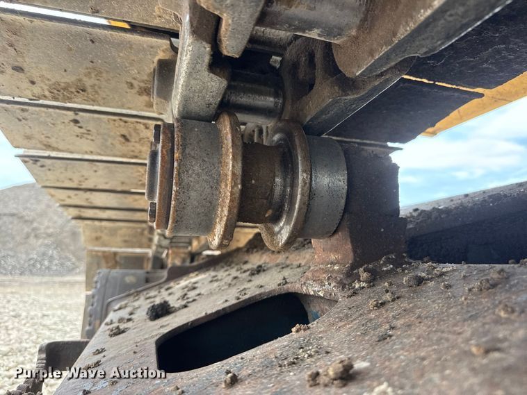 image for item NJ9191 2005 Komatsu PC228US-3N0 excavator