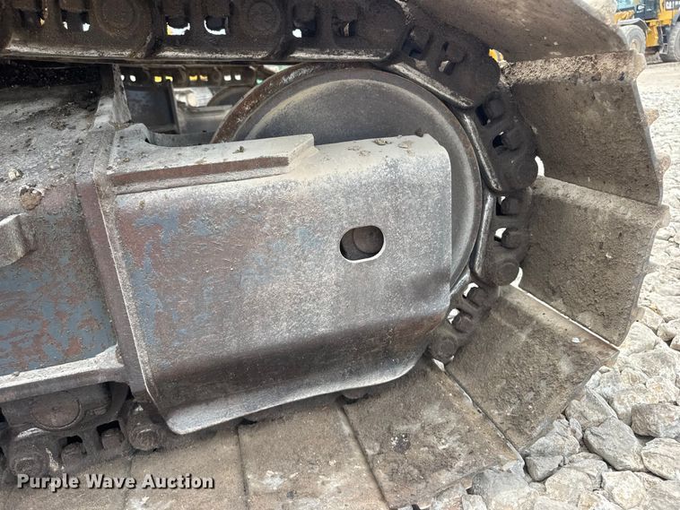 image for item NJ9191 2005 Komatsu PC228US-3N0 excavator