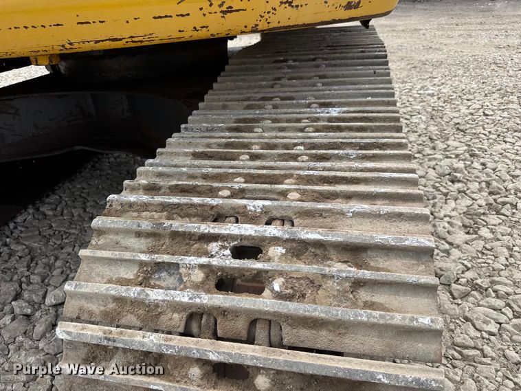 image for item NJ9191 2005 Komatsu PC228US-3N0 excavator