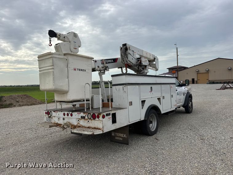image for item NJ9195 2017 RAM 5500 bucket truck