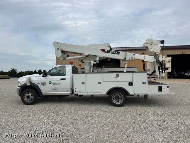 image for item NJ9195 2017 RAM 5500 bucket truck