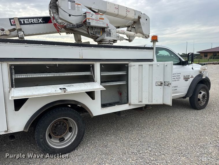 image for item NJ9195 2017 RAM 5500 bucket truck