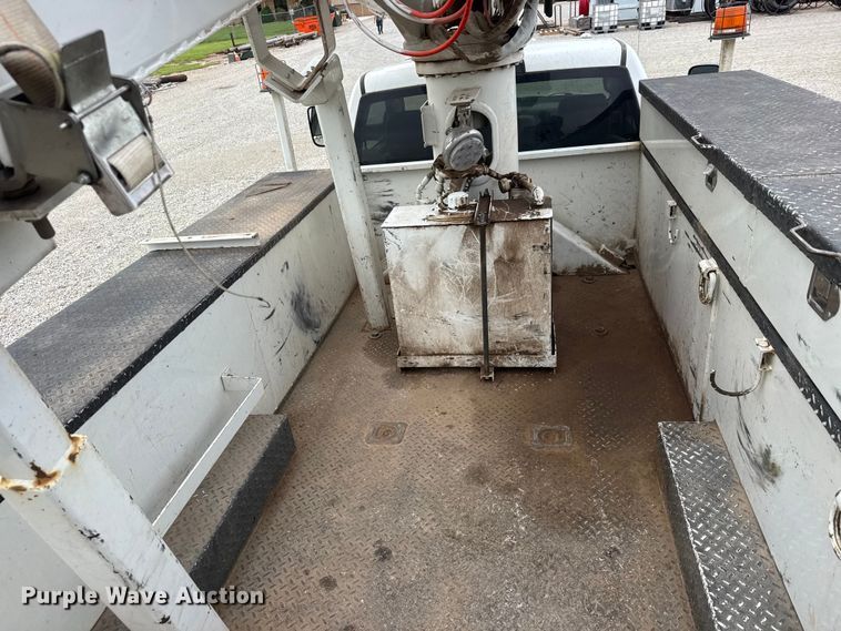 image for item NJ9195 2017 RAM 5500 bucket truck
