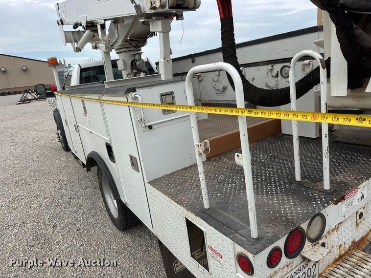 image for item NJ9195 2017 RAM 5500 bucket truck