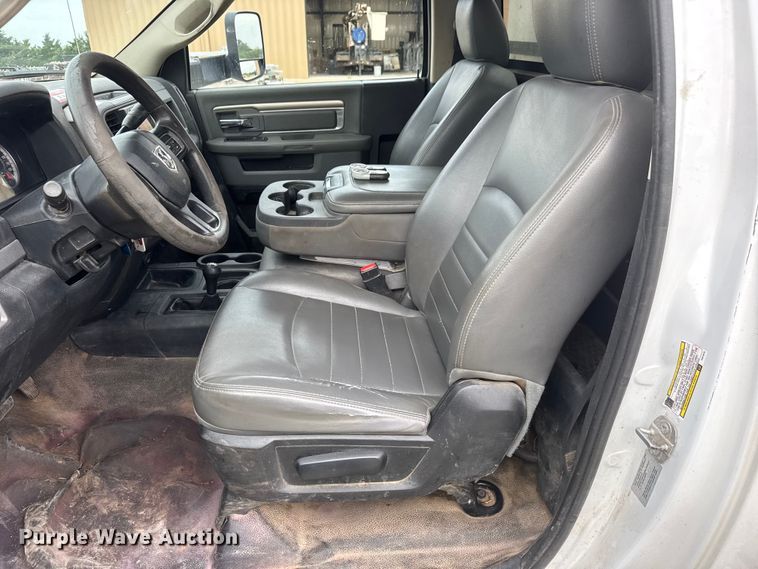 image for item NJ9195 2017 RAM 5500 bucket truck