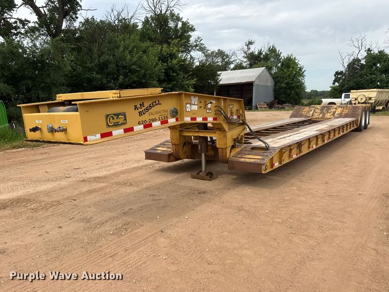 image for item NJ9198 2013 Witzco Challenger RG-35 lowboy equipment trailer