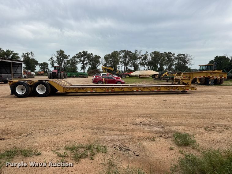 image for item NJ9198 2013 Witzco Challenger RG-35 lowboy equipment trailer