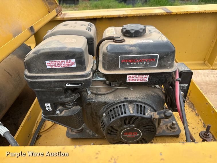 image for item NJ9198 2013 Witzco Challenger RG-35 lowboy equipment trailer