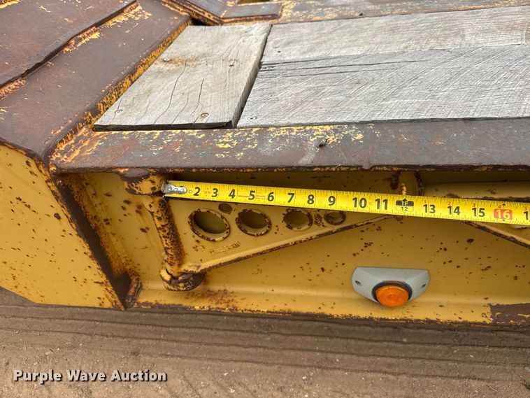 image for item NJ9198 2013 Witzco Challenger RG-35 lowboy equipment trailer