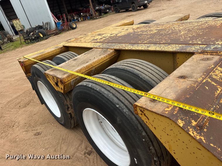 image for item NJ9198 2013 Witzco Challenger RG-35 lowboy equipment trailer
