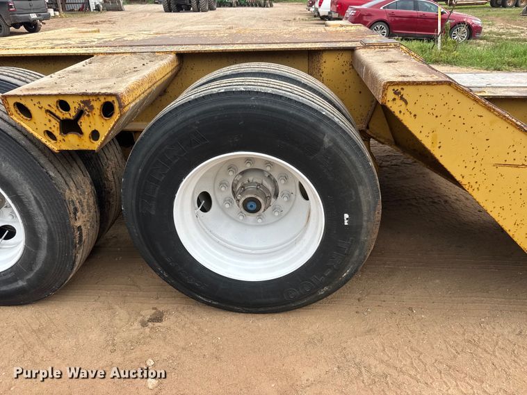image for item NJ9198 2013 Witzco Challenger RG-35 lowboy equipment trailer