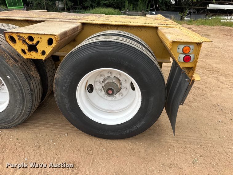 image for item NJ9198 2013 Witzco Challenger RG-35 lowboy equipment trailer