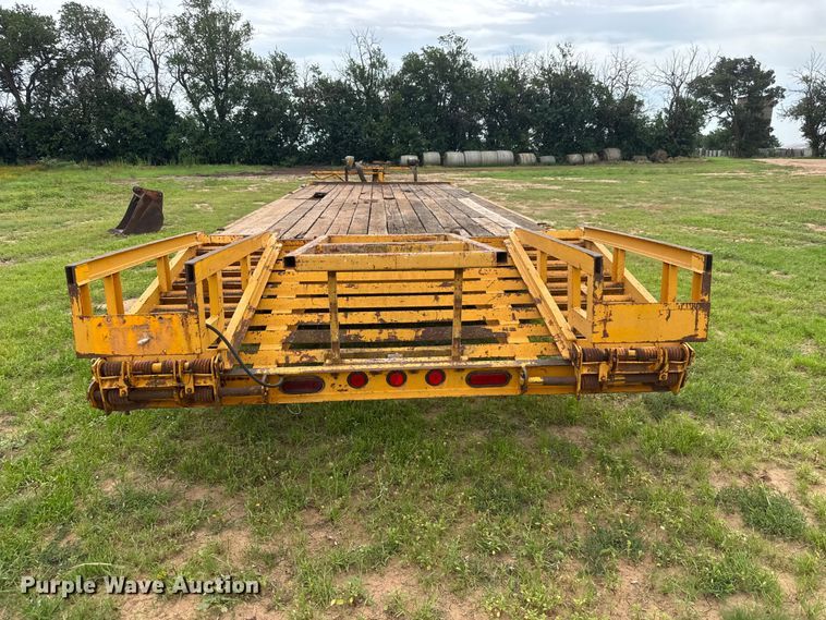 image for item NJ9200 1993 CZ Engineering, Inc. CZ18KT equipment trailer