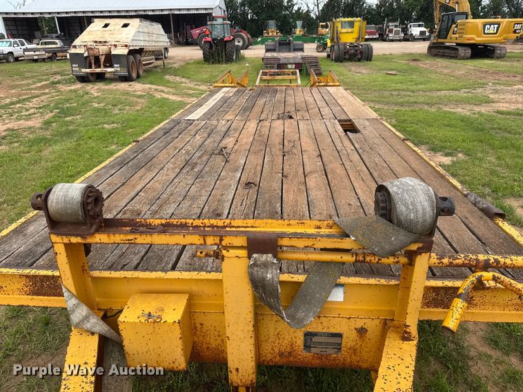 image for item NJ9200 1993 CZ Engineering, Inc. CZ18KT equipment trailer