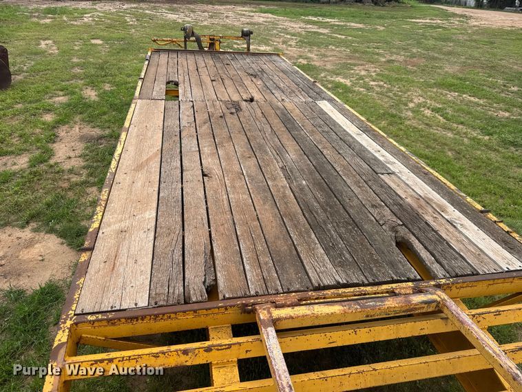 image for item NJ9200 1993 CZ Engineering, Inc. CZ18KT equipment trailer