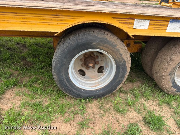 image for item NJ9200 1993 CZ Engineering, Inc. CZ18KT equipment trailer
