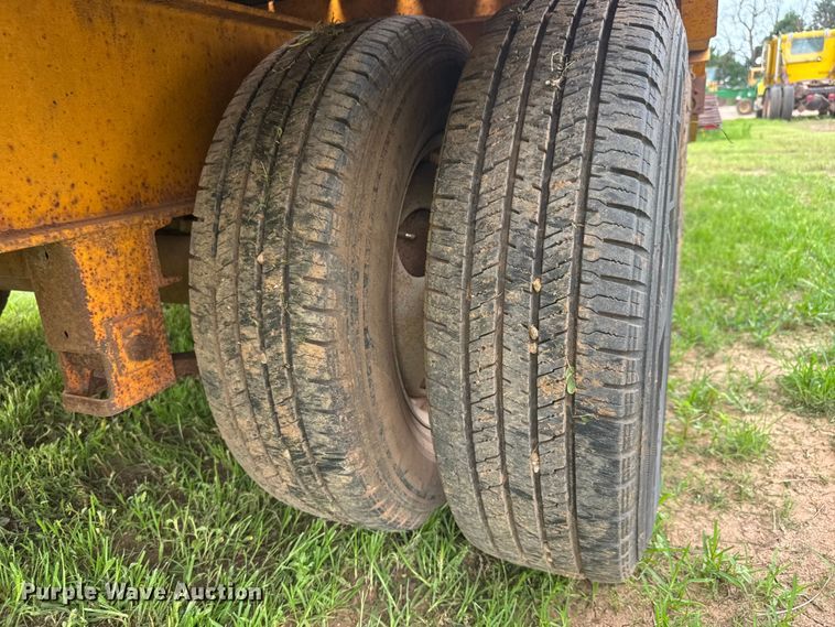 image for item NJ9200 1993 CZ Engineering, Inc. CZ18KT equipment trailer