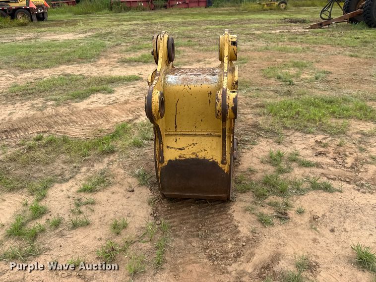 image for item NJ9202 Caterpillar 24