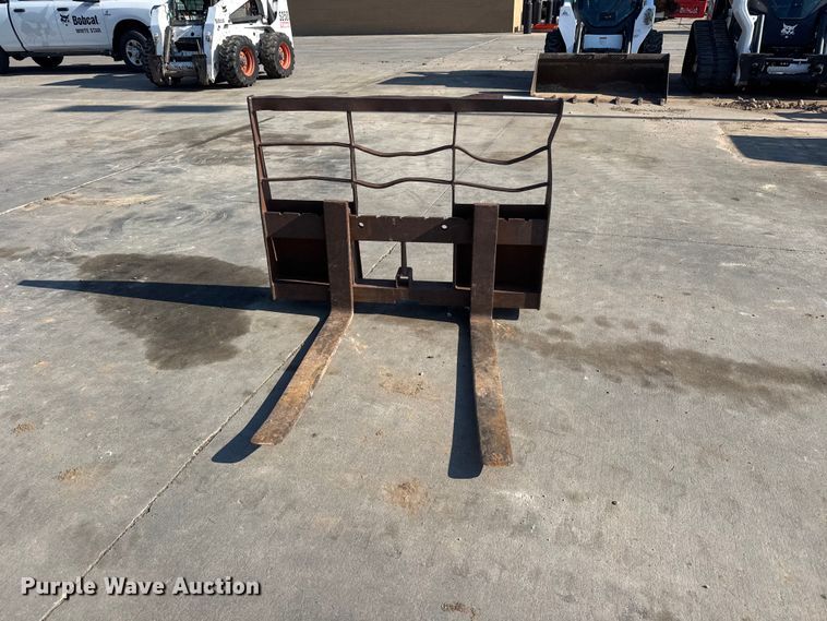 image for item NJ9218 Skid steer forks