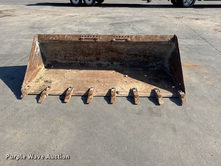image for item NJ9219 Bobcat 74 Heavy Duty skid steer bucket