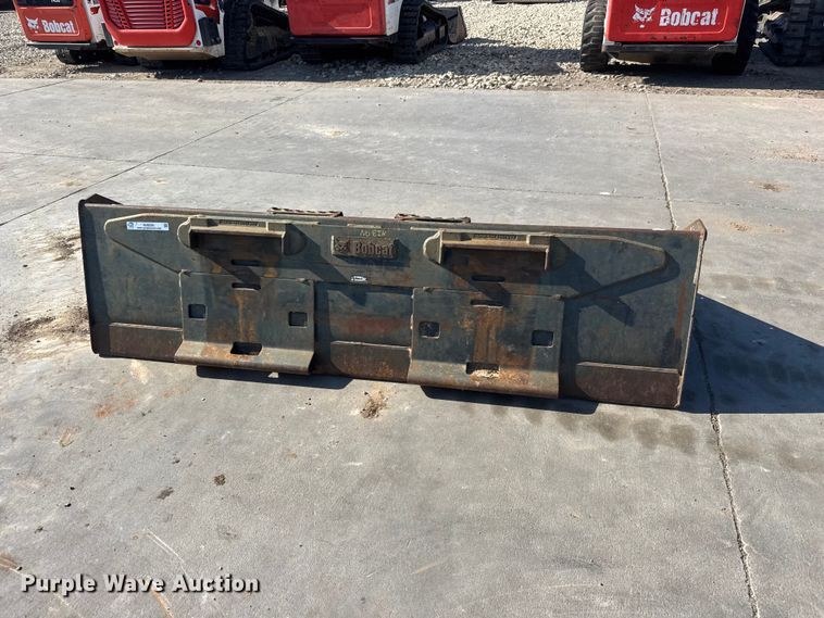 image for item NJ9220 Bobcat skid steer bucket