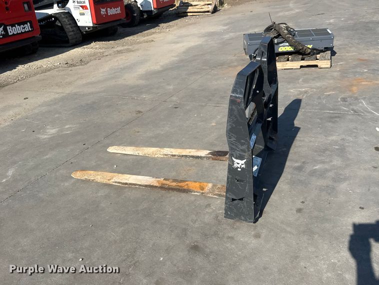 image for item NJ9225 Bobcat Pallet Fork HD skid steer pallet forks