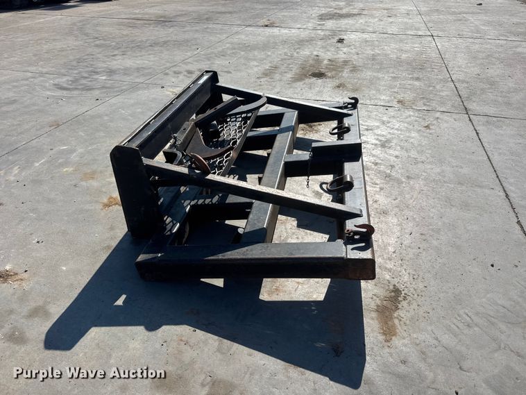 image for item NJ9226 Skid steer land leveler