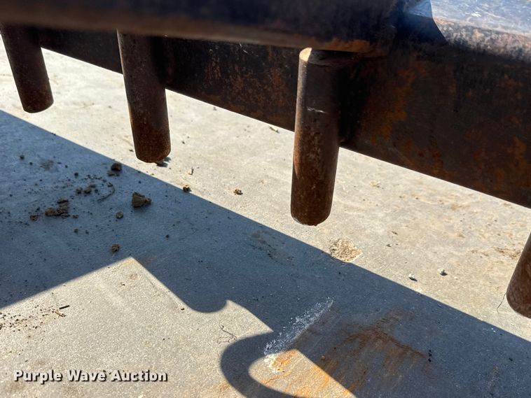 image for item NJ9226 Skid steer land leveler