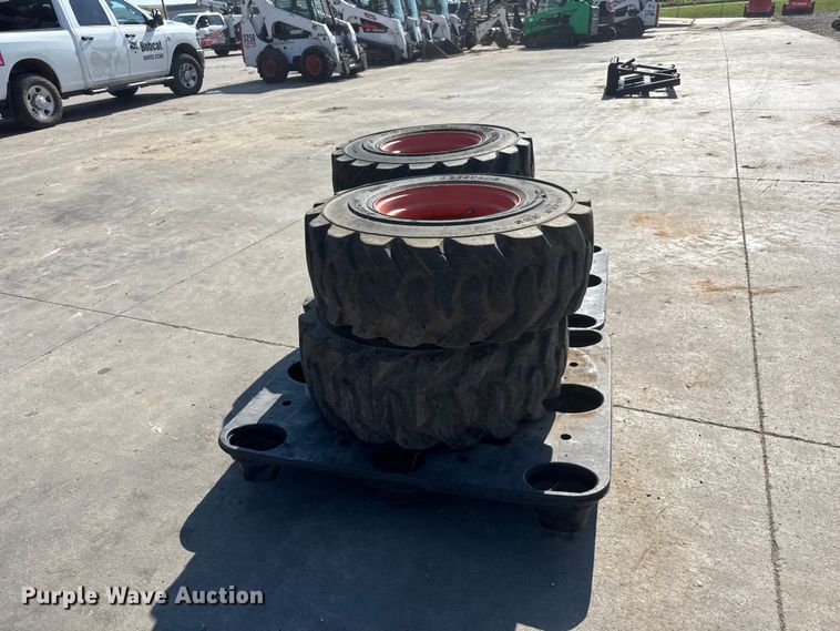 image for item NJ9227 (4) Deestone 14-17.5 skid steer tires and wheels