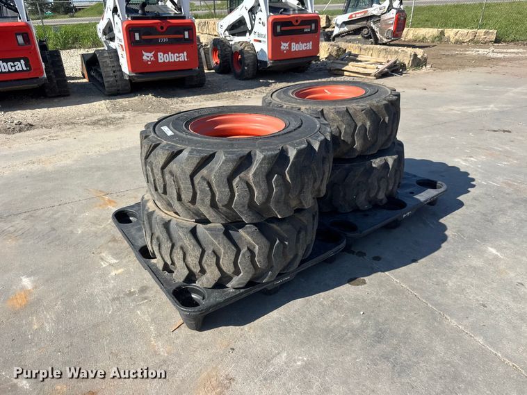 image for item NJ9227 (4) Deestone 14-17.5 skid steer tires and wheels