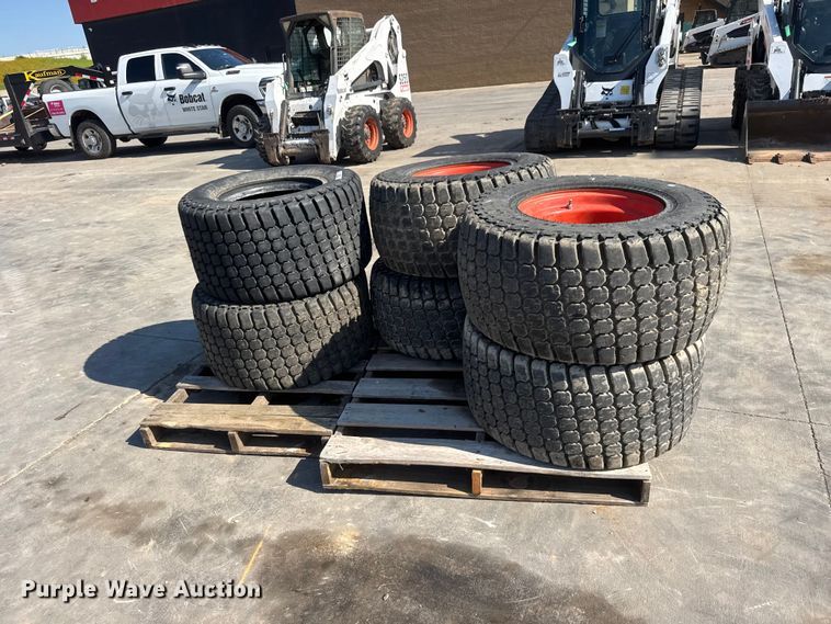 image for item NJ9228 (6) Bobcat 33x15.50-16.5 skid steer tires