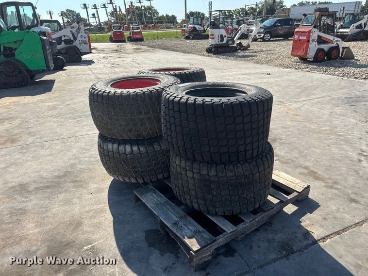 image for item NJ9228 (6) Bobcat 33x15.50-16.5 skid steer tires