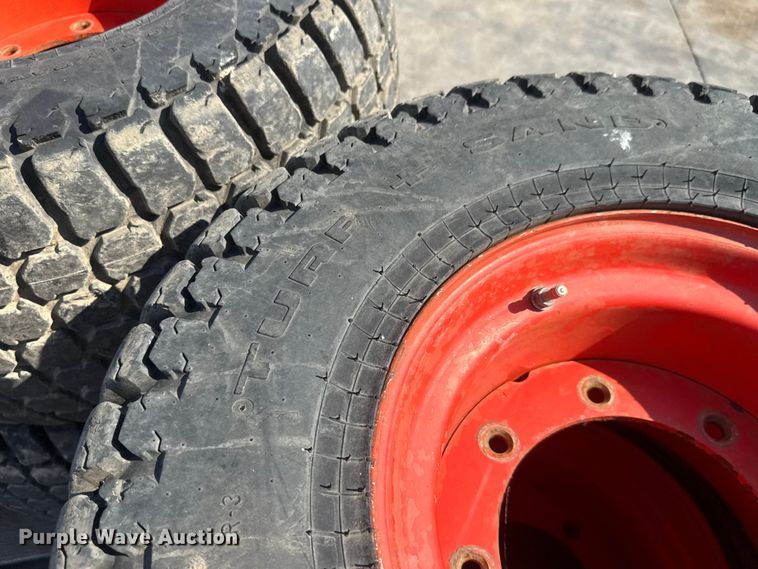 image for item NJ9228 (6) Bobcat 33x15.50-16.5 skid steer tires